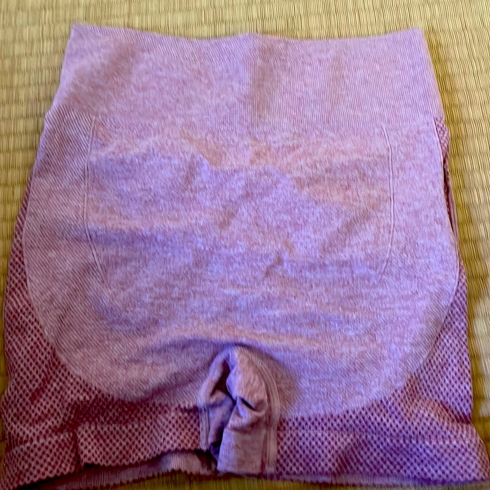 Pretty pink bike shorts!